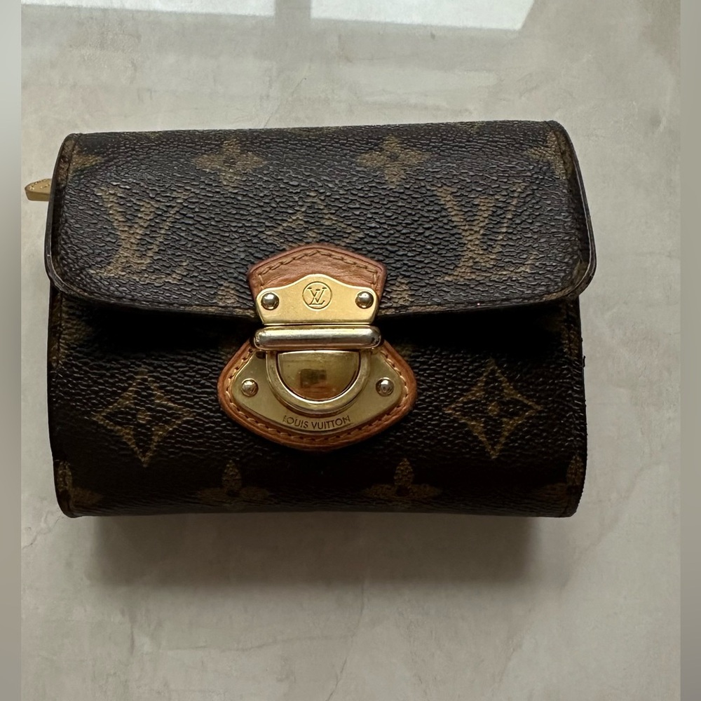 Louis Vuitton Monogram Joey Wallet